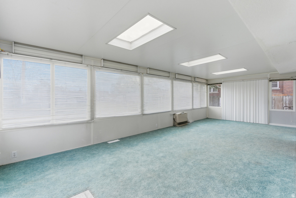 3401 S LEE ANN ST West Valley City, UT 84119