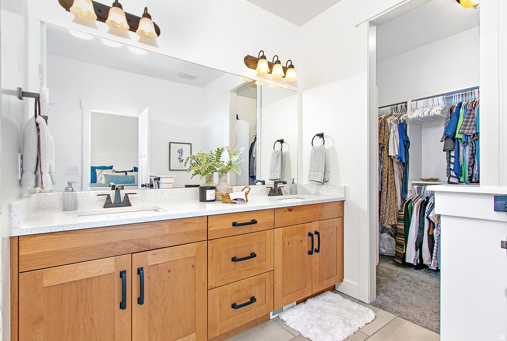 5747 W YORKSHIRE CT Highland, UT 84003