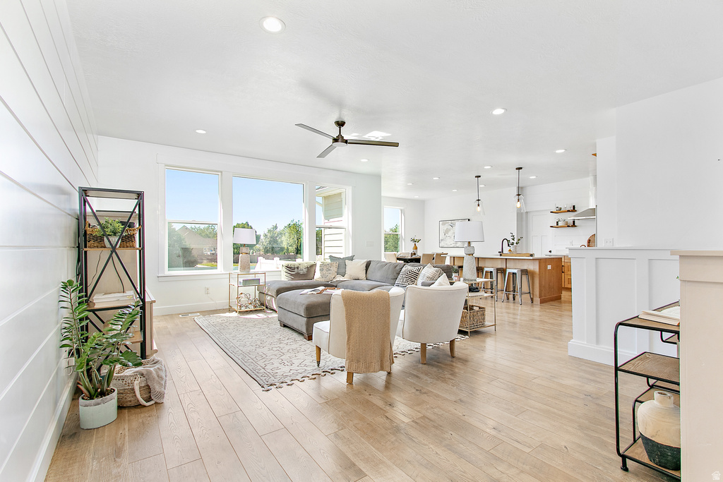 5747 W YORKSHIRE CT Highland, UT 84003