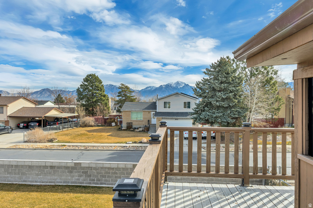 4898 W SALLYBROOKE WAY West Jordan, UT 84081