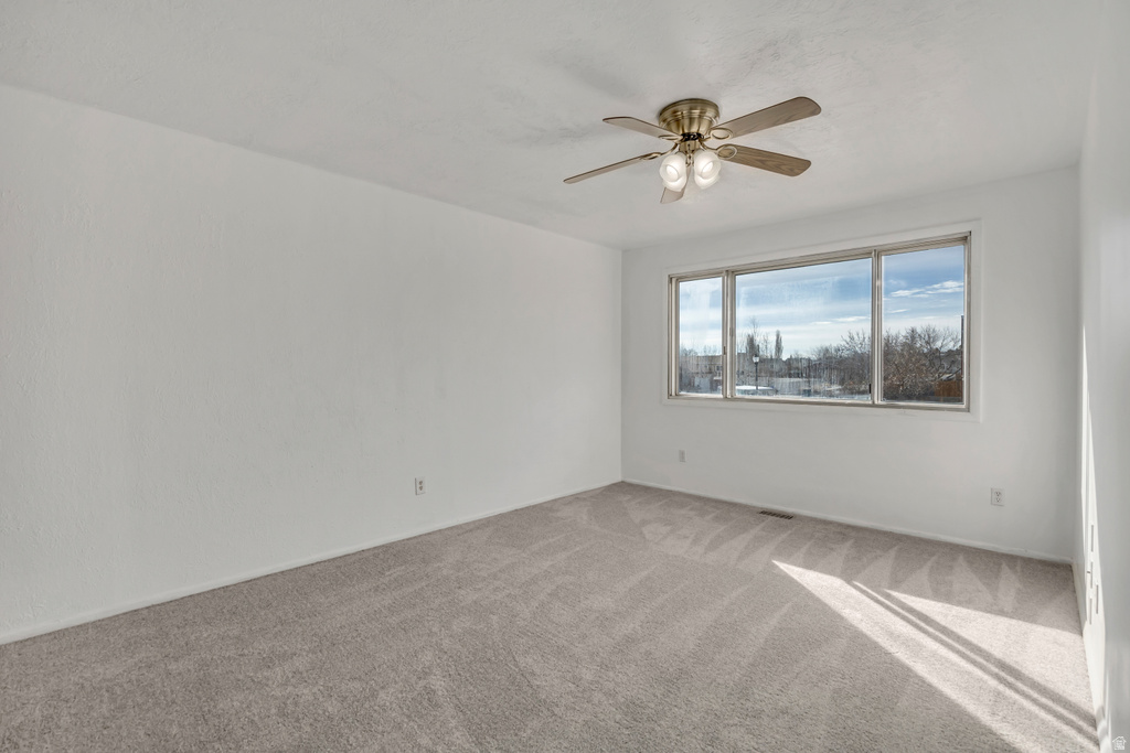 4898 W SALLYBROOKE WAY West Jordan, UT 84081