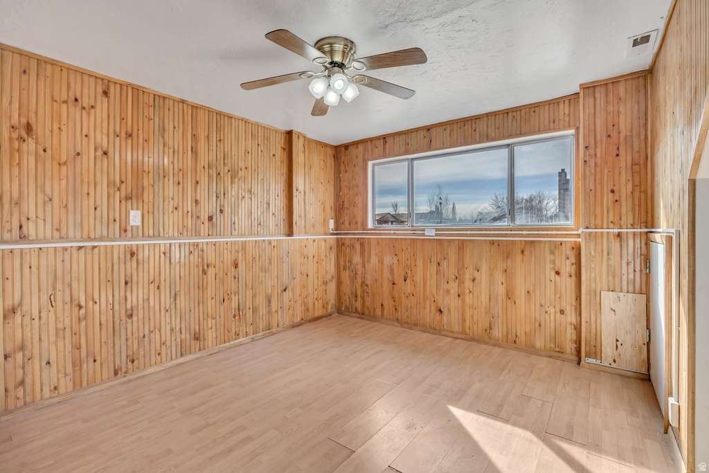 4898 W SALLYBROOKE WAY West Jordan, UT 84081