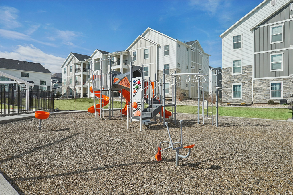 1787 N FESTIVE WAY #B304 Saratoga Springs, UT 84045