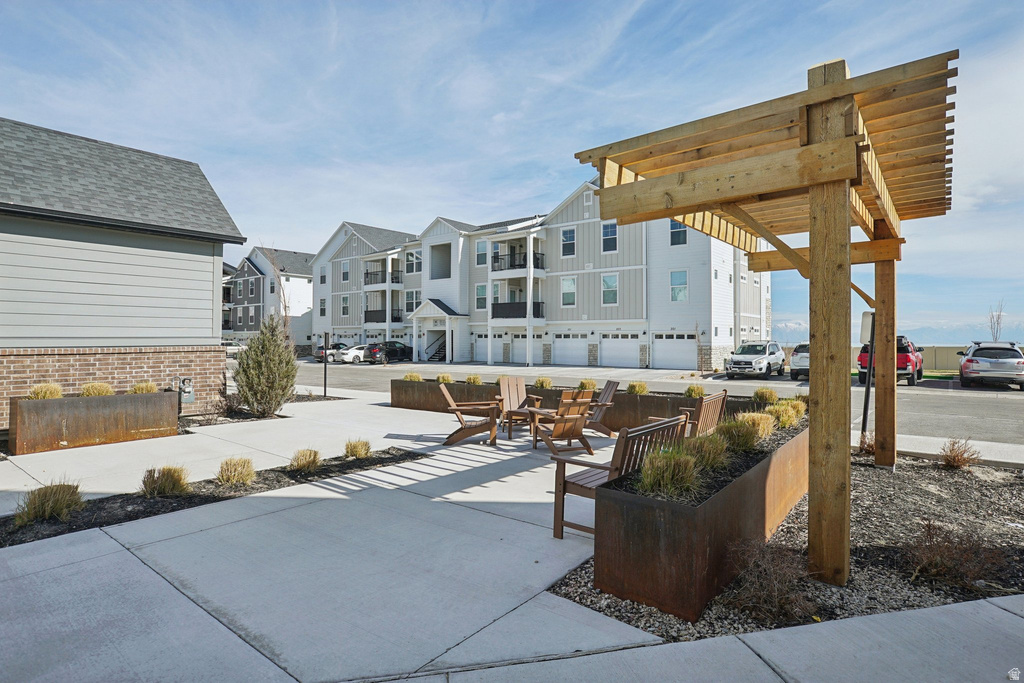 1787 N FESTIVE WAY #B304 Saratoga Springs, UT 84045