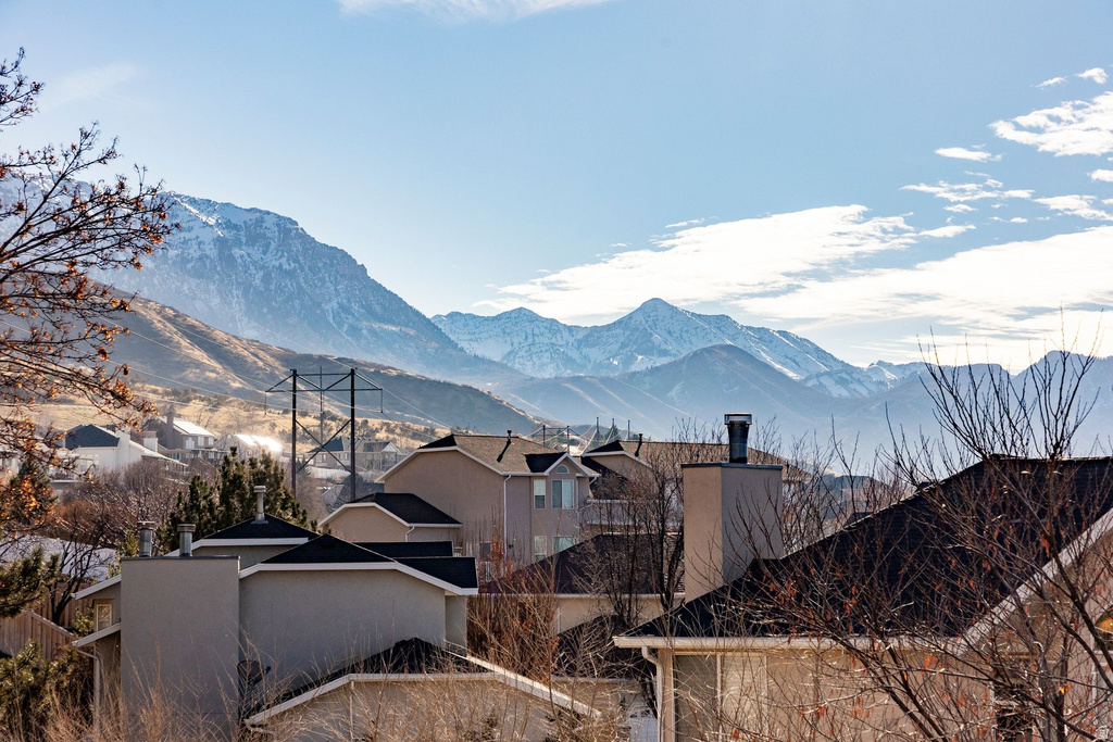 1096 E 380 N Lindon, UT 84042