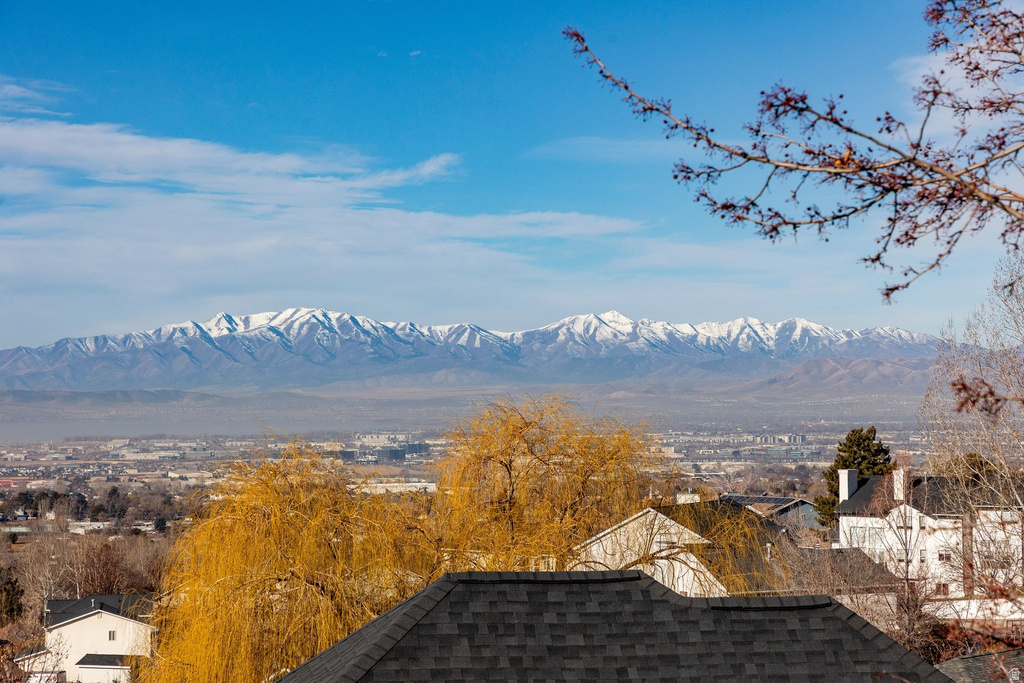 1096 E 380 N Lindon, UT 84042