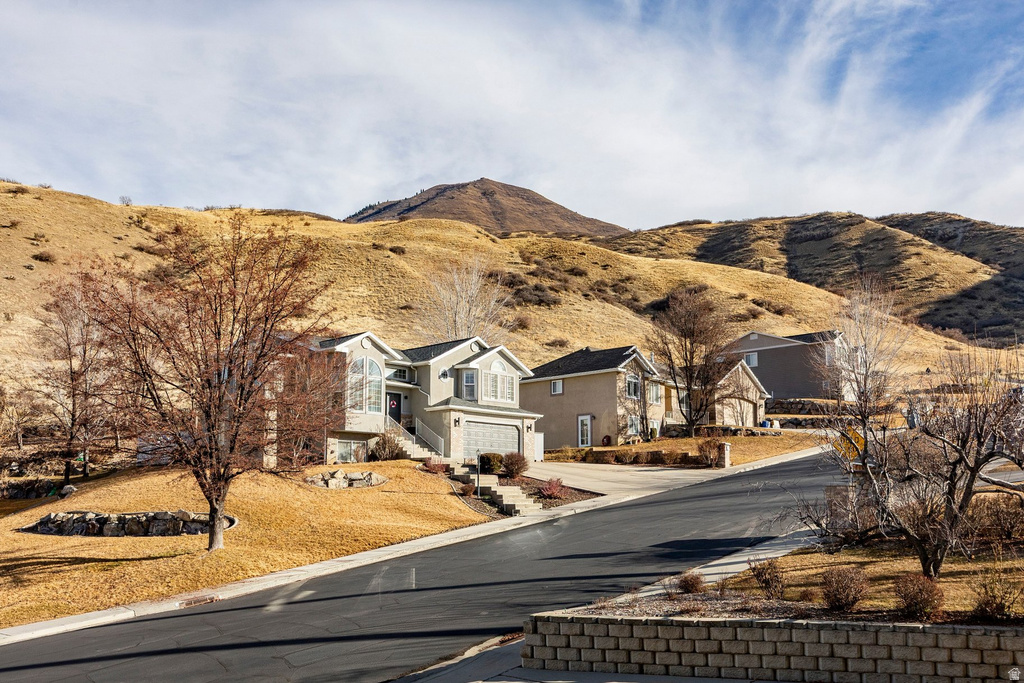 1096 E 380 N Lindon, UT 84042