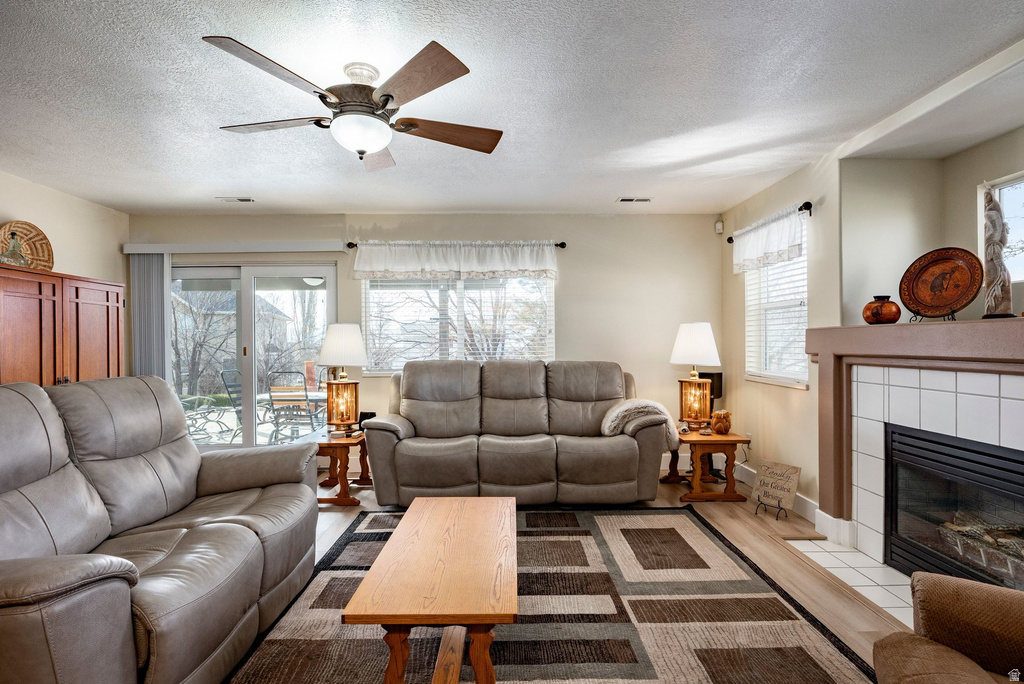 1096 E 380 N Lindon, UT 84042