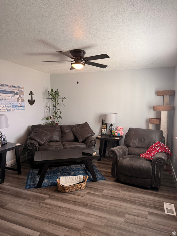 694 W RY LN Tooele, UT 84074