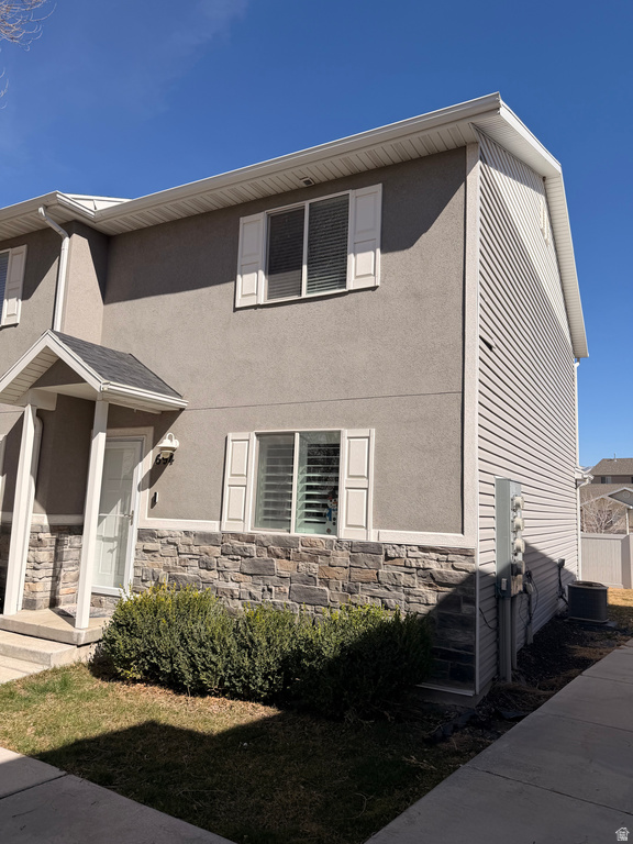 694 W RY LN Tooele, UT 84074