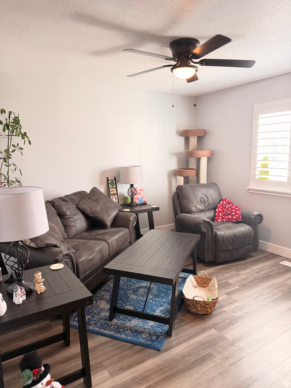 694 W RY LN Tooele, UT 84074