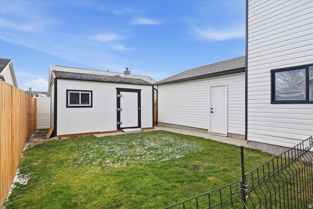 6527 S 4140 W Taylorsville, UT 84129