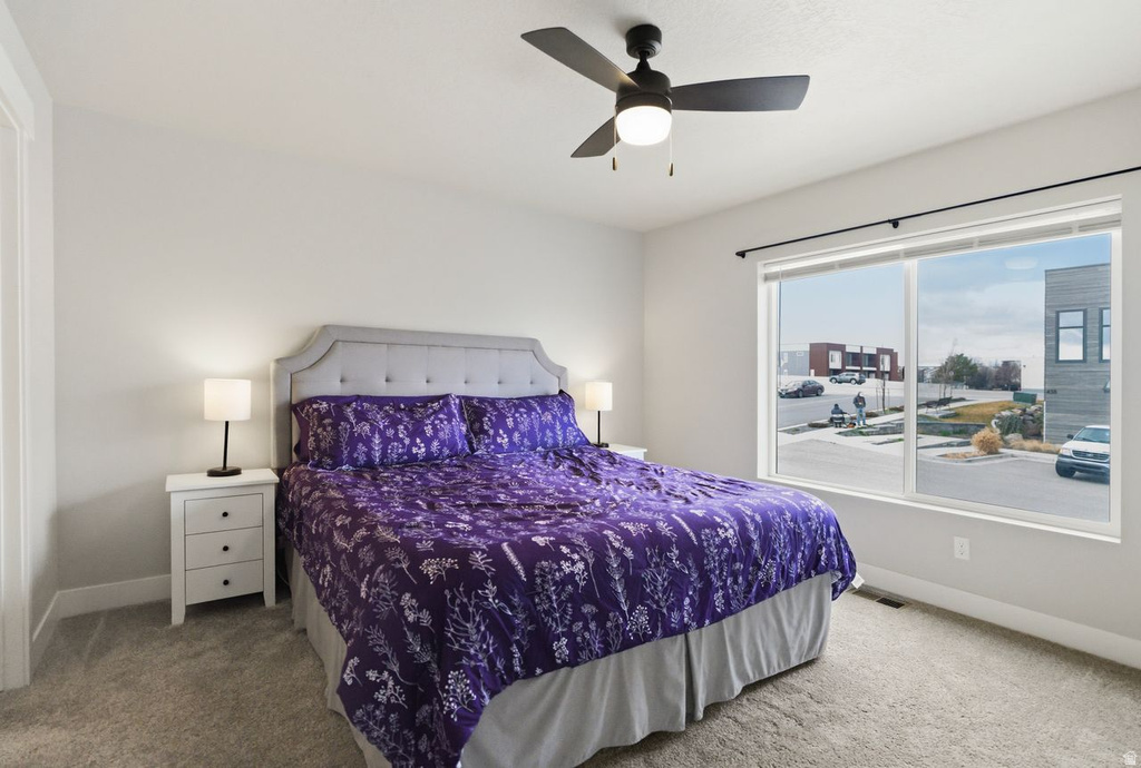 421 E PENNY LN Clearfield, UT 84015