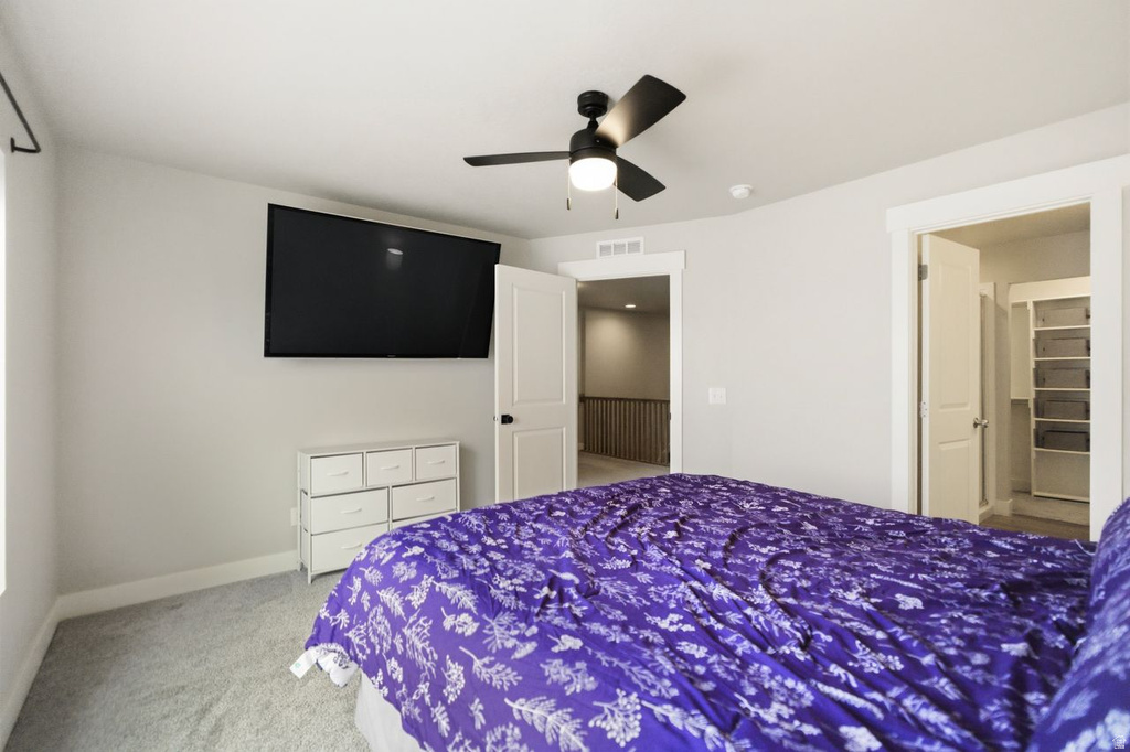 421 E PENNY LN Clearfield, UT 84015