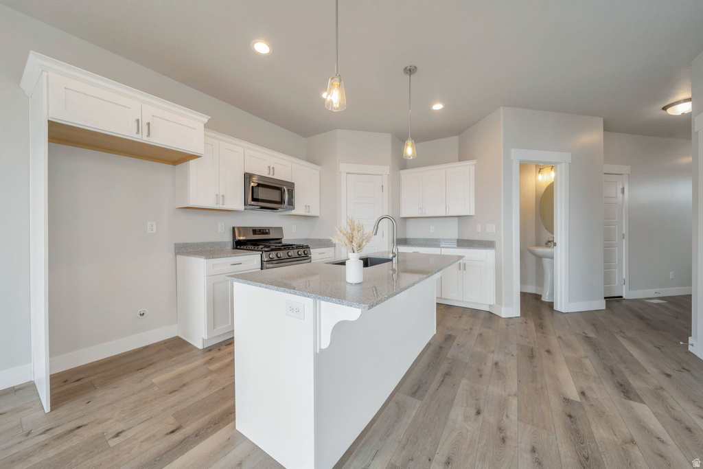 16407 S COUPLER LN Bluffdale, UT 84065