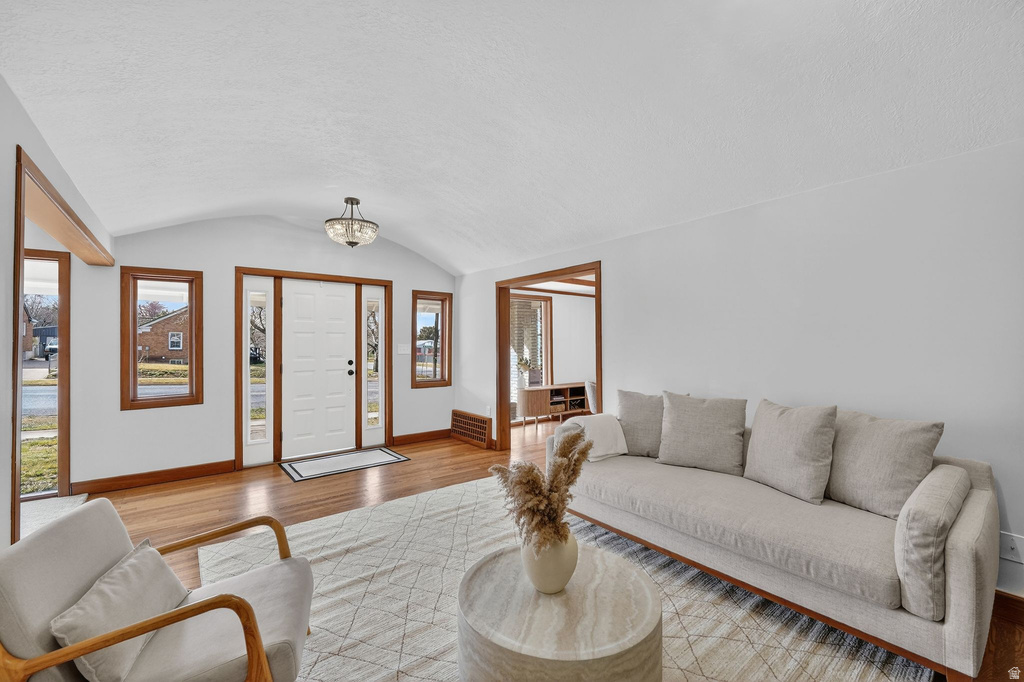 1402 E CAPITOL ST Ogden, UT 84401