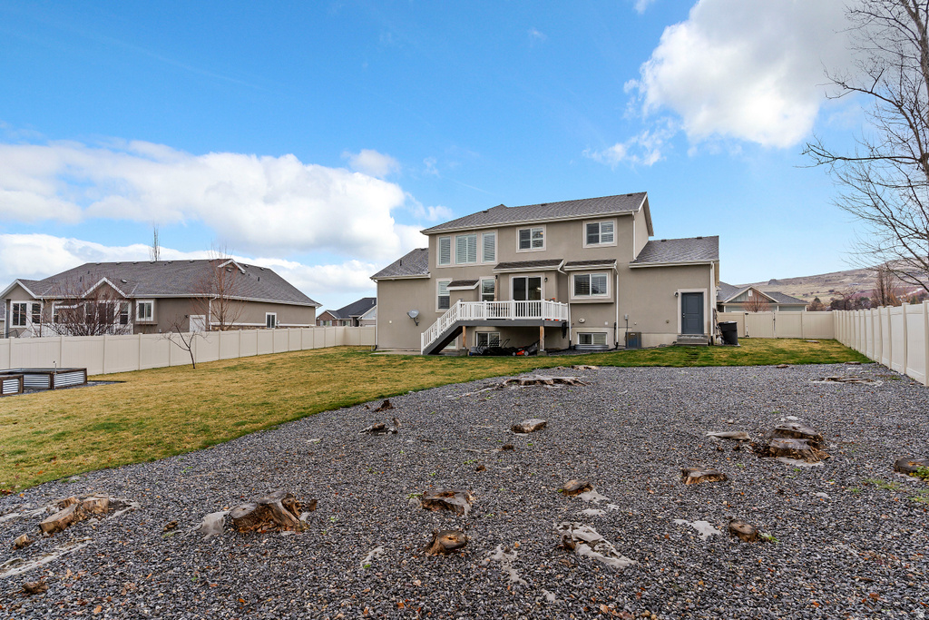 3352 N 1100 W Pleasant View, UT 84414