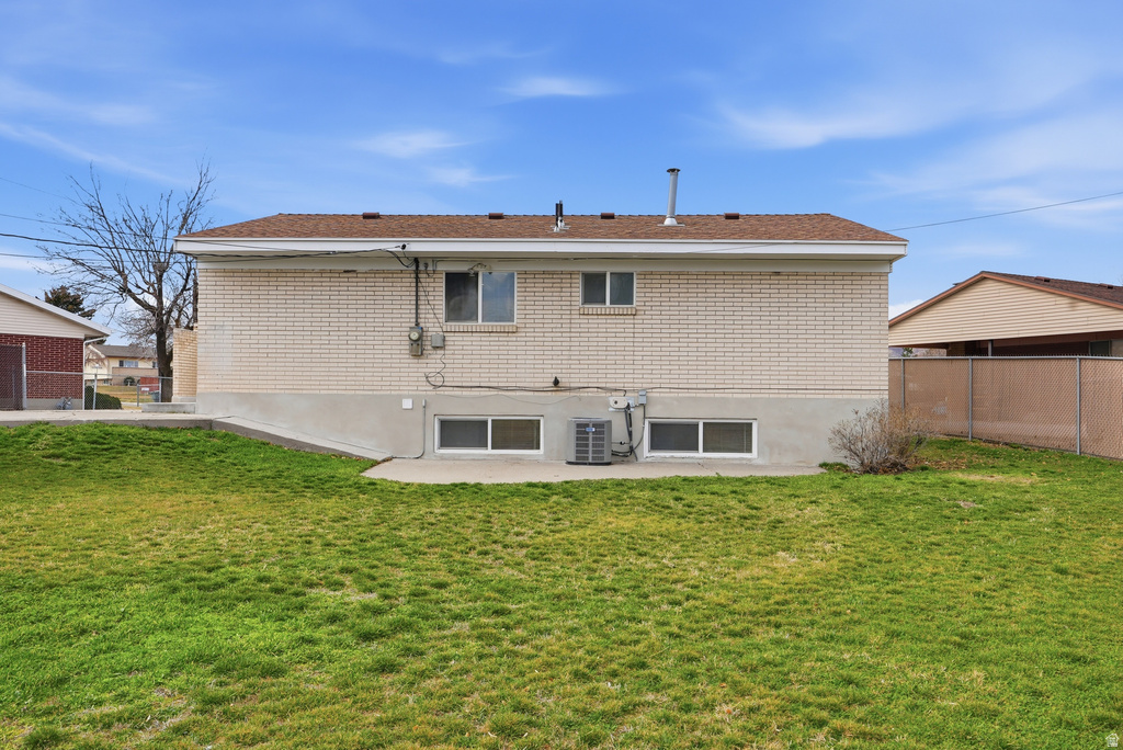 3529 S 6470 W West Valley City, UT 84128
