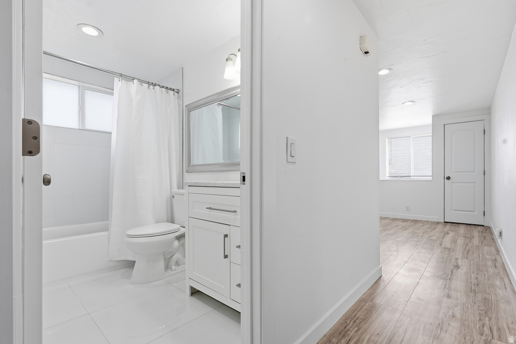 3529 S 6470 W West Valley City, UT 84128