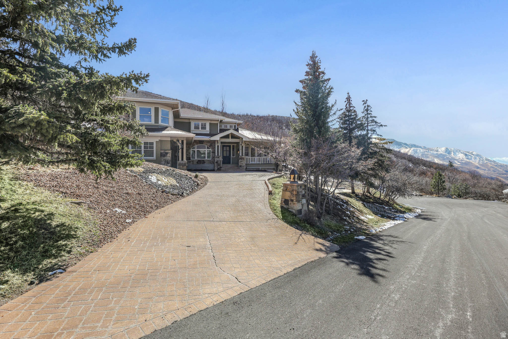 606 N LITTLE TREE CIR Salt Lake City, UT 84108