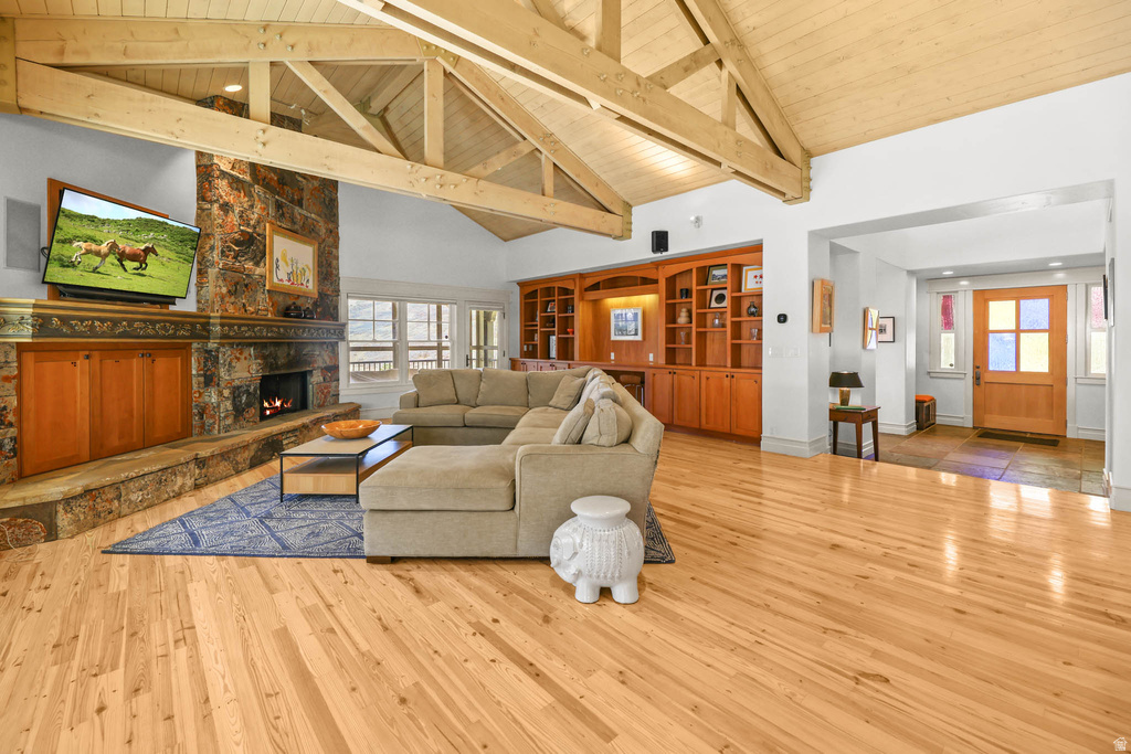 606 N LITTLE TREE CIR Salt Lake City, UT 84108