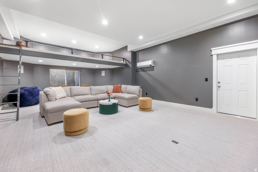 606 N LITTLE TREE CIR Salt Lake City, UT 84108