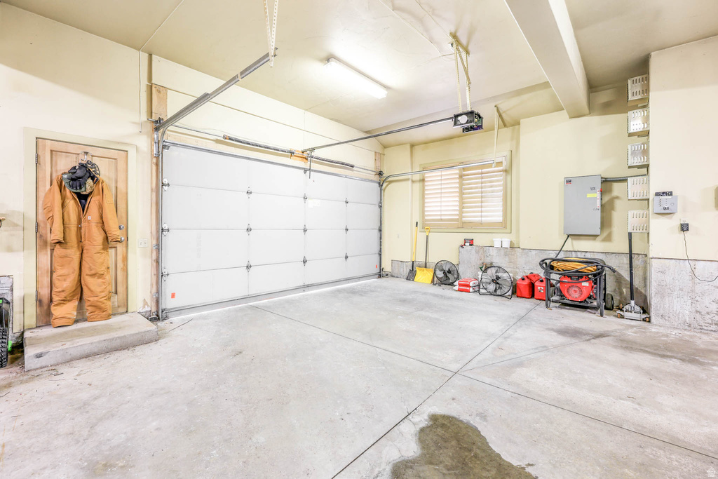 606 N LITTLE TREE CIR Salt Lake City, UT 84108