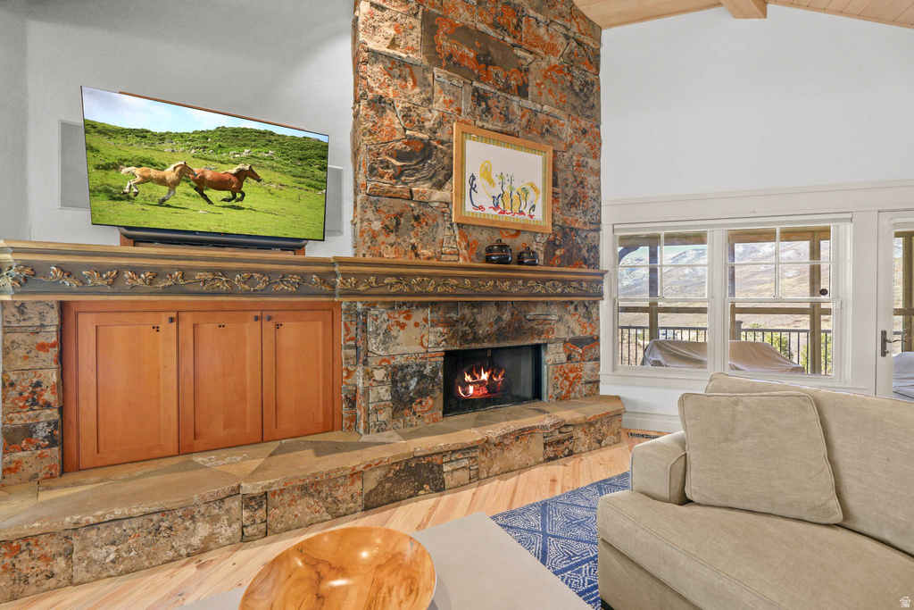 606 N LITTLE TREE CIR Salt Lake City, UT 84108