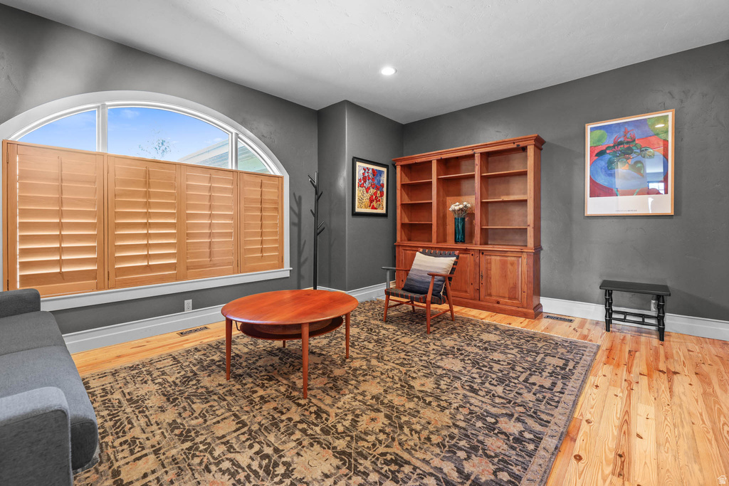 606 N LITTLE TREE CIR Salt Lake City, UT 84108