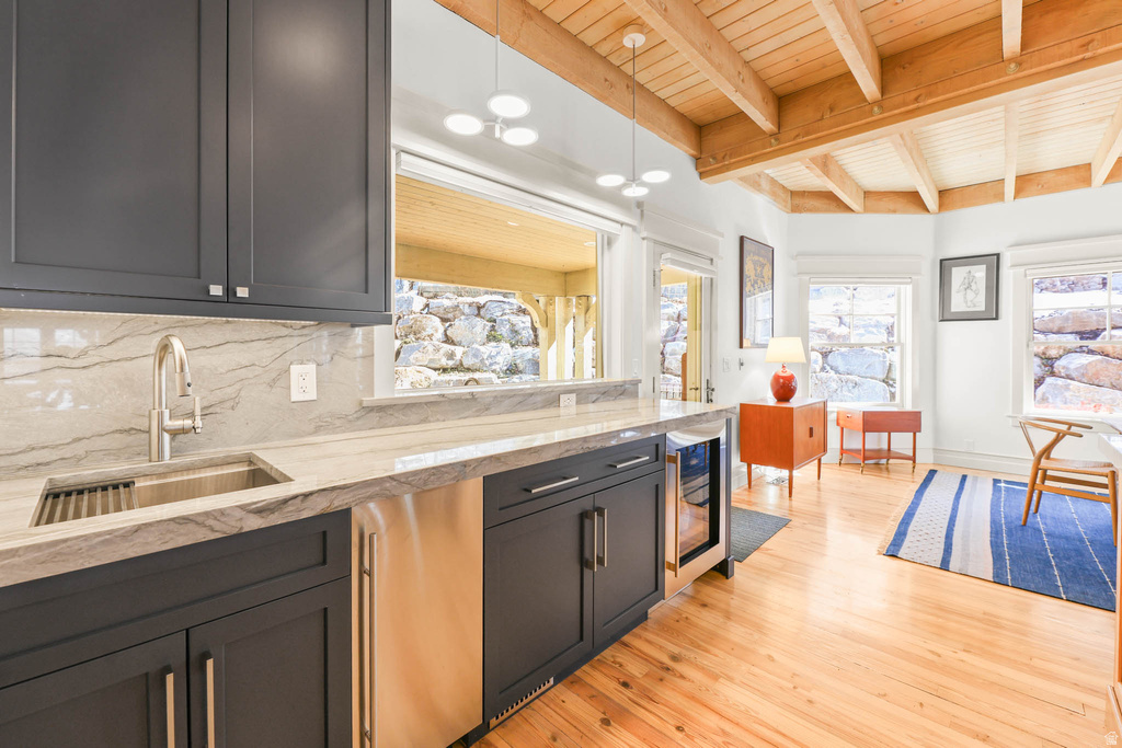 606 N LITTLE TREE CIR Salt Lake City, UT 84108