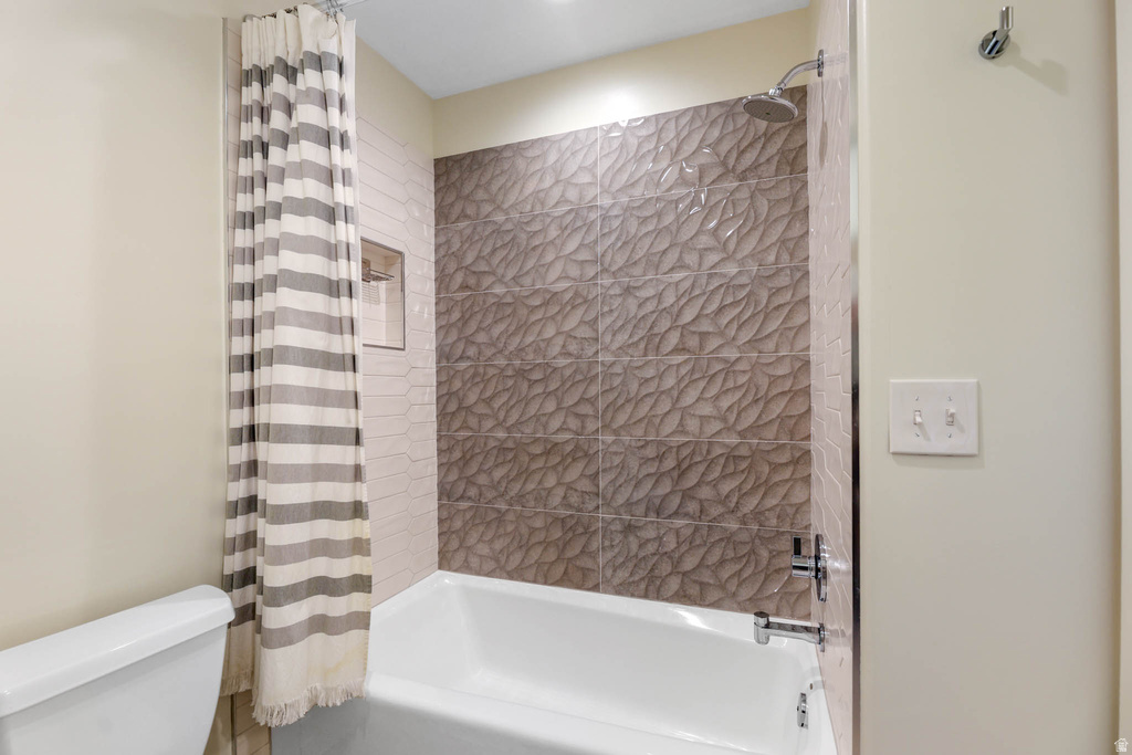 606 N LITTLE TREE CIR Salt Lake City, UT 84108