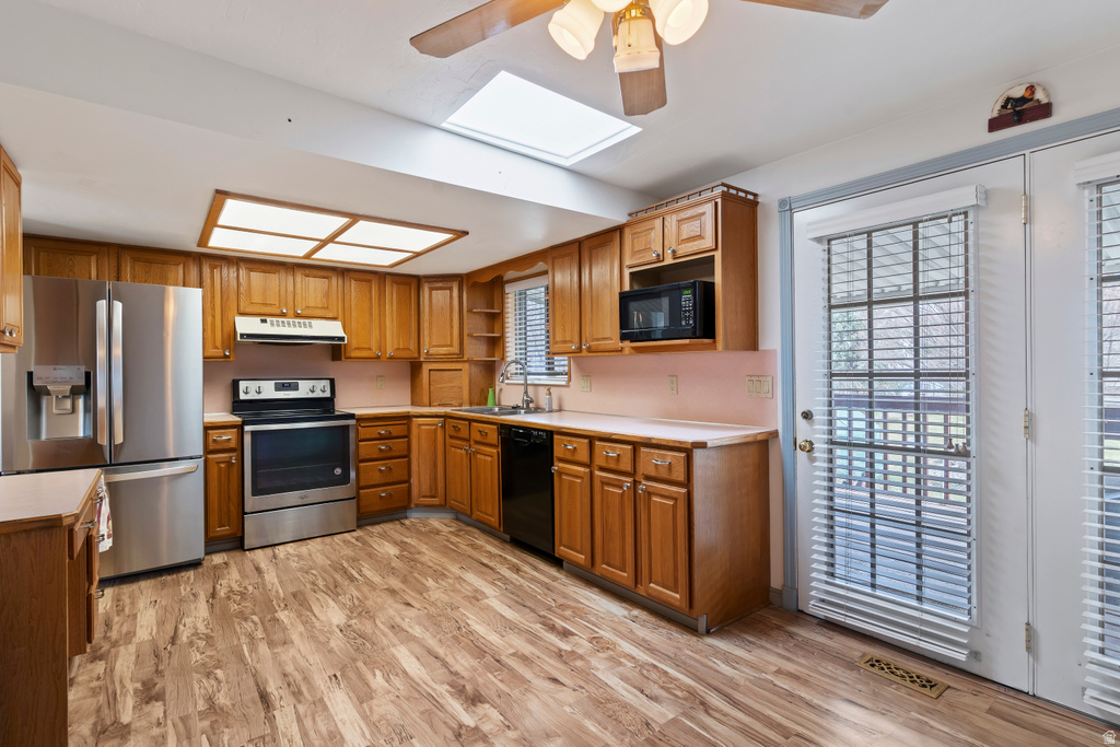 2568 W 5225 S Roy, UT 84067