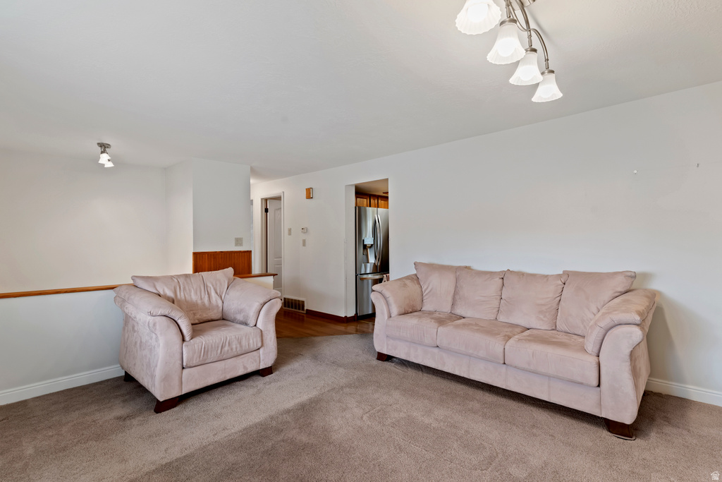 2568 W 5225 S Roy, UT 84067