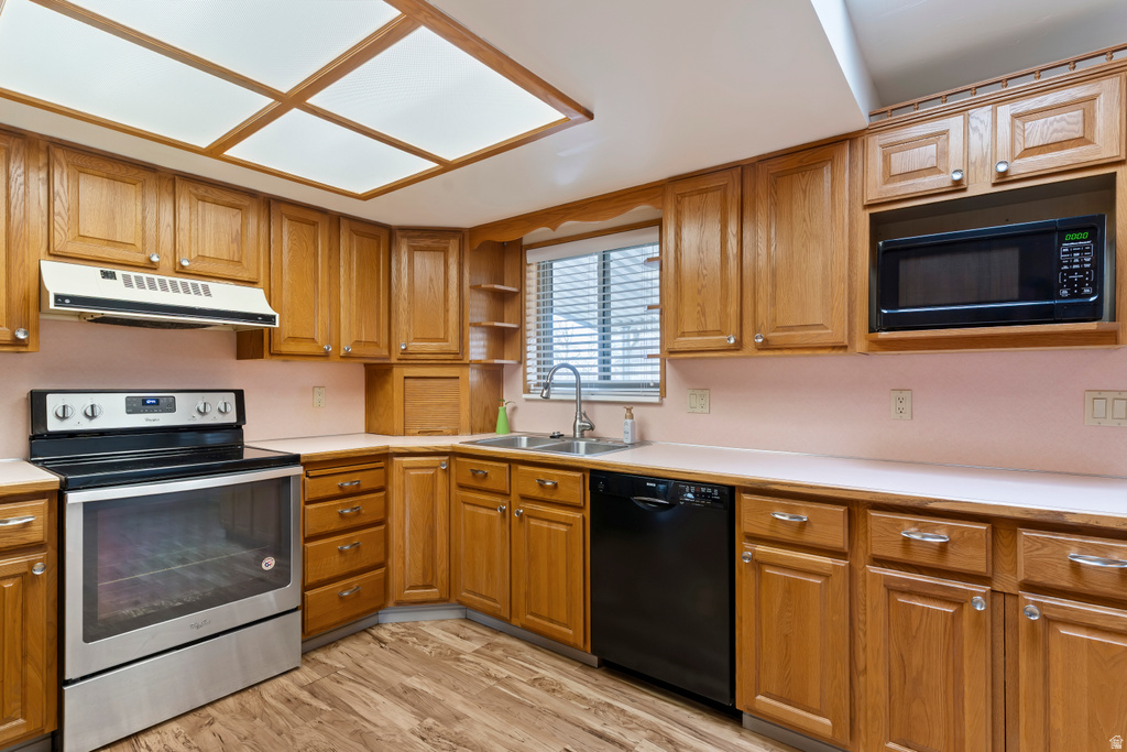 2568 W 5225 S Roy, UT 84067