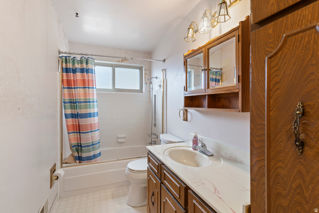 2568 W 5225 S Roy, UT 84067