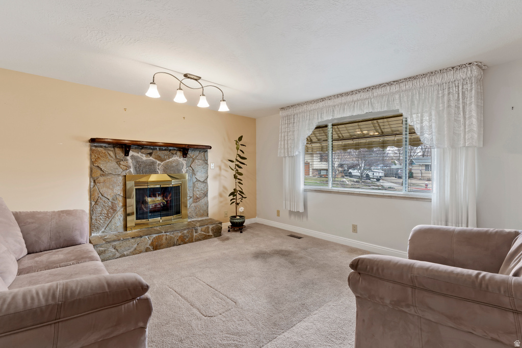 2568 W 5225 S Roy, UT 84067