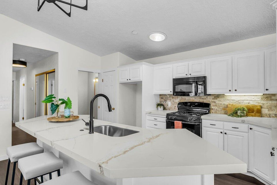 1331 N DIXIE DOWNS RD #100 St George, UT 84770