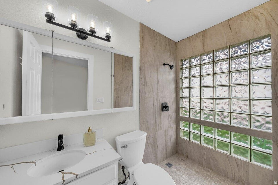 1331 N DIXIE DOWNS RD #100 St George, UT 84770