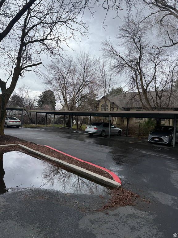 2270 E 4500 S #1C Holladay, UT 84117