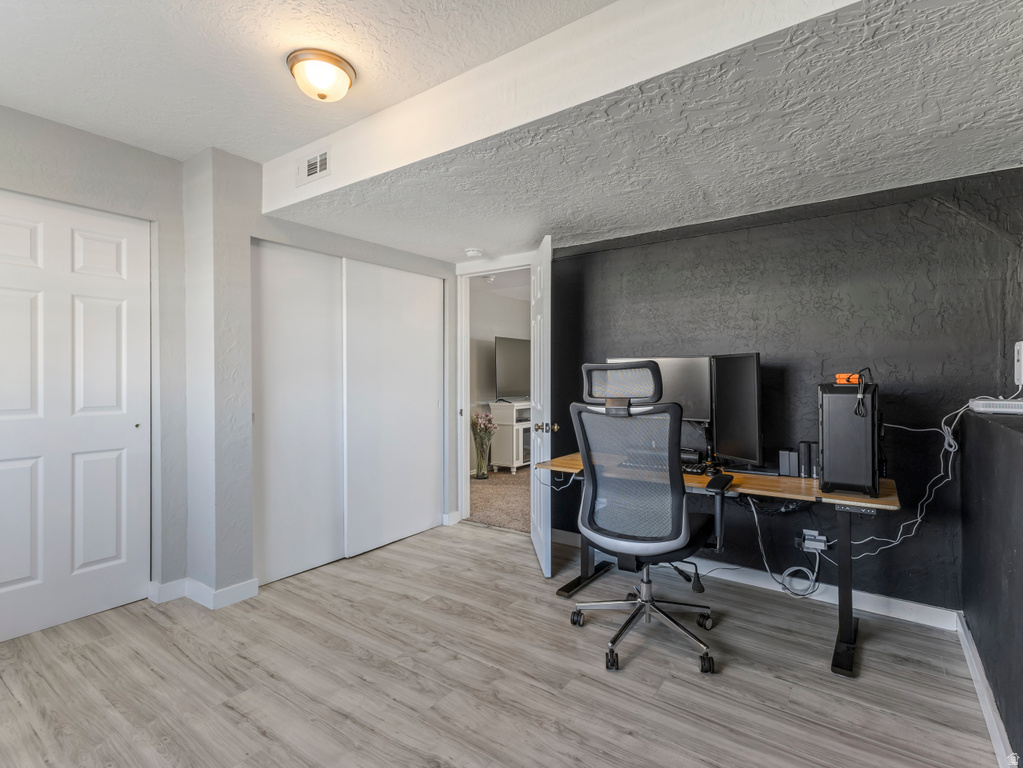 22 E 525 N Layton, UT 84041