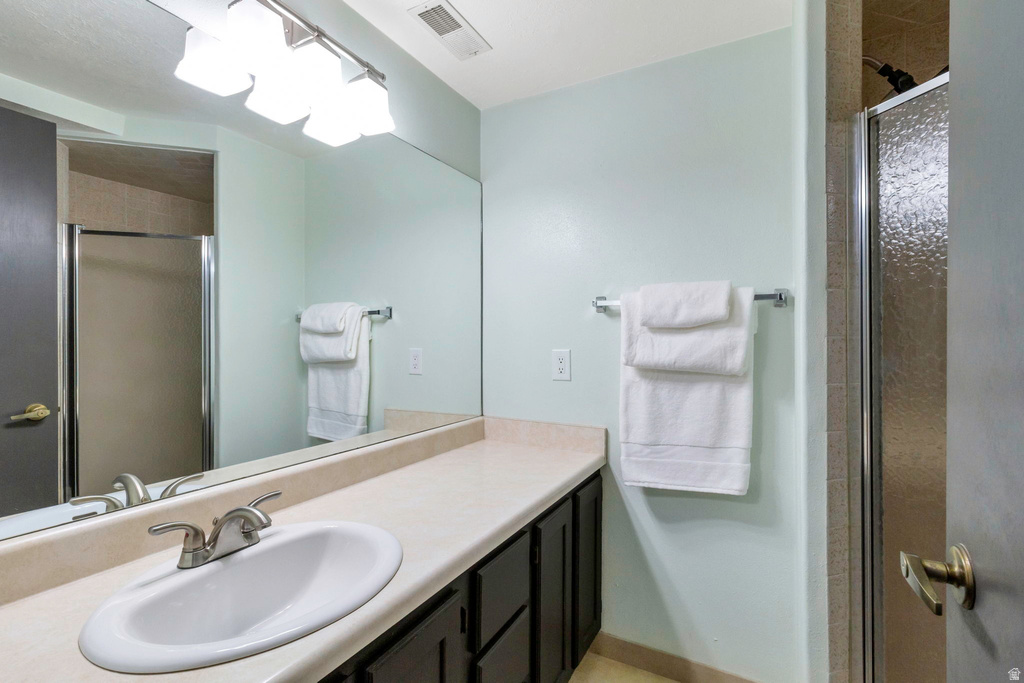 359 E 700 S Farmington, UT 84025