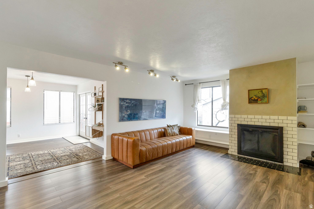 359 E 700 S Farmington, UT 84025