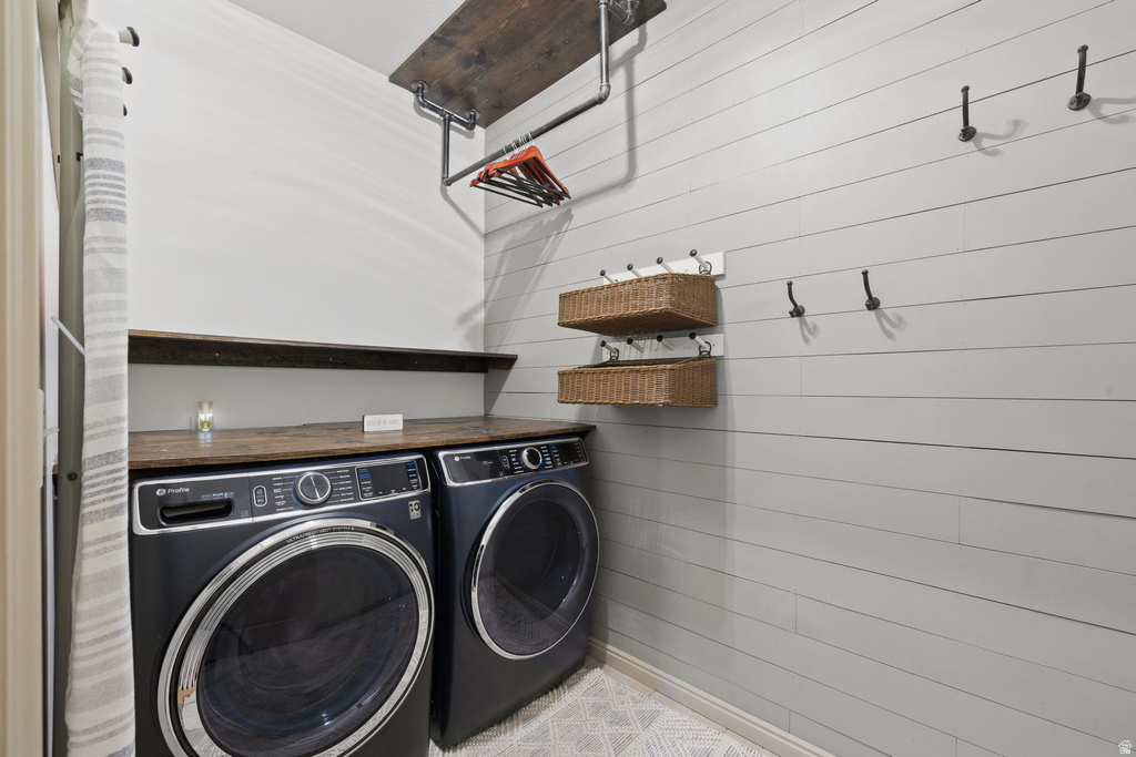 14013 S PINE MESA DR Draper, UT 84020