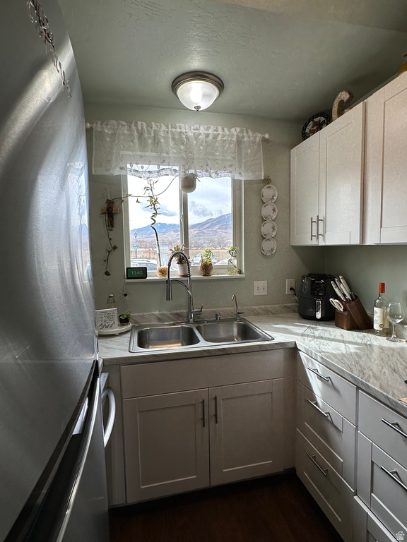 8084 W MELVILLE DR Magna, UT 84044