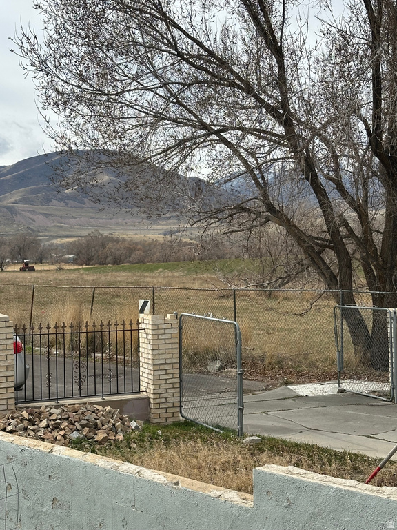 8084 W MELVILLE DR Magna, UT 84044