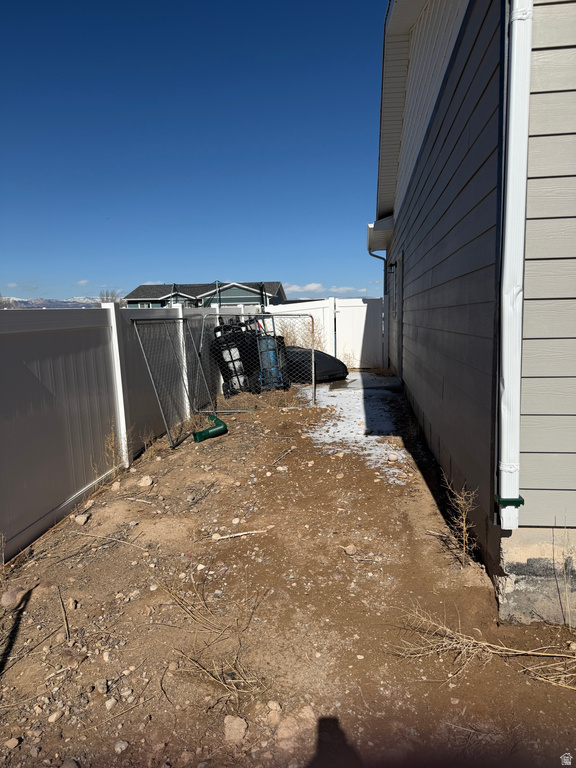2102 E 1820 S Naples, UT 84078