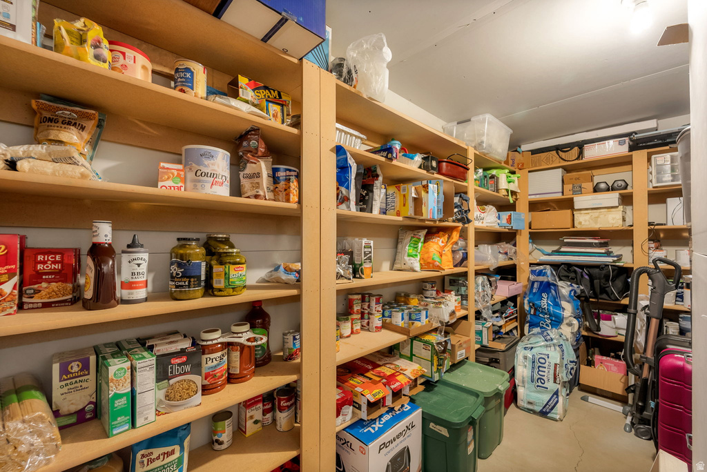 2328 W STEPHEN LN Riverton, UT 84065