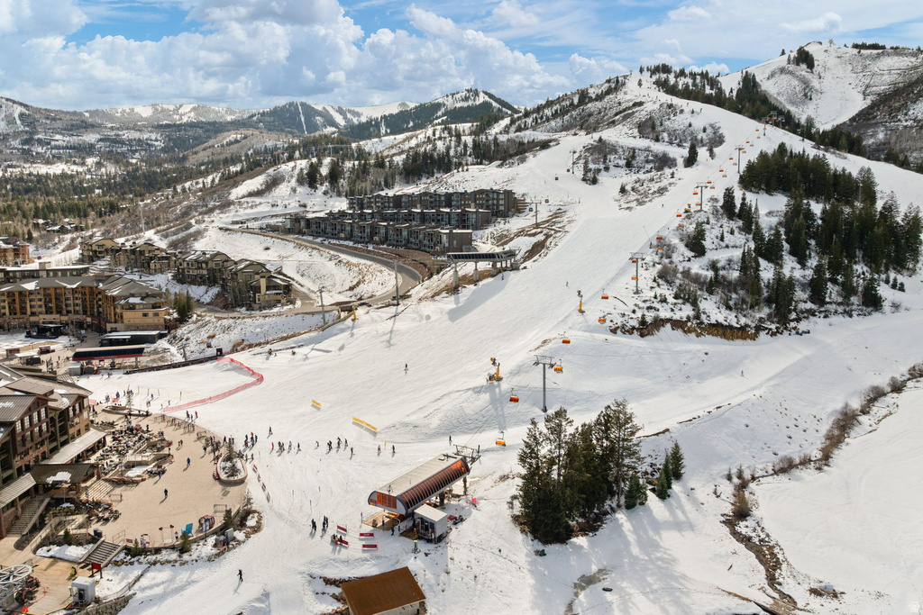 3720 N SUNDIAL CT #C110 Park City, UT 84098