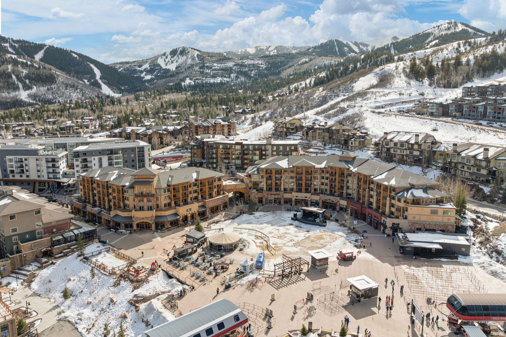 3720 N SUNDIAL CT #C110 Park City, UT 84098