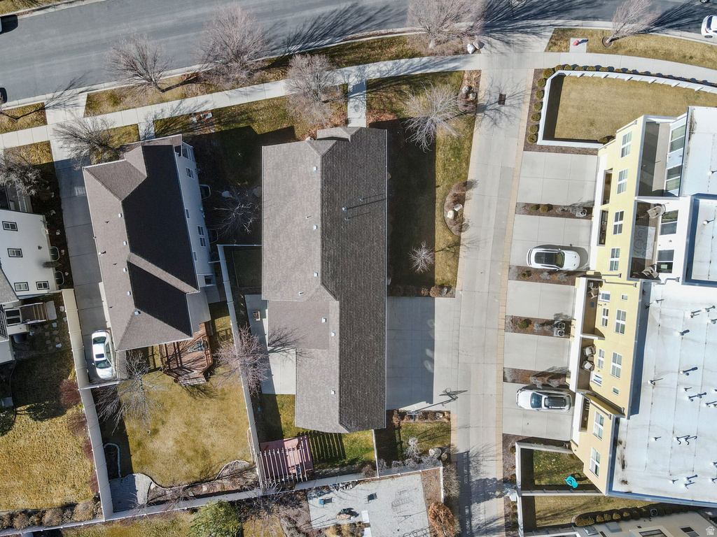 11381 S SKYLUX AVE South Jordan, UT 84009